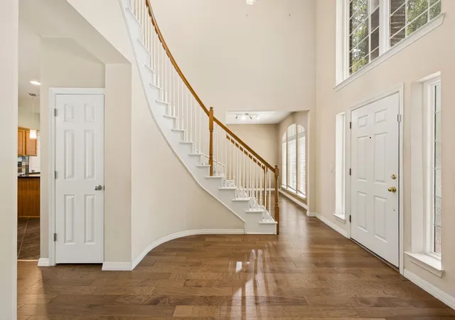 Photo 3 of Single family home for sale at 257 Ridge Haven Dr, Lewisville, TX 75067 | MLS# 21345821 | Listing updated on 2026-09-16