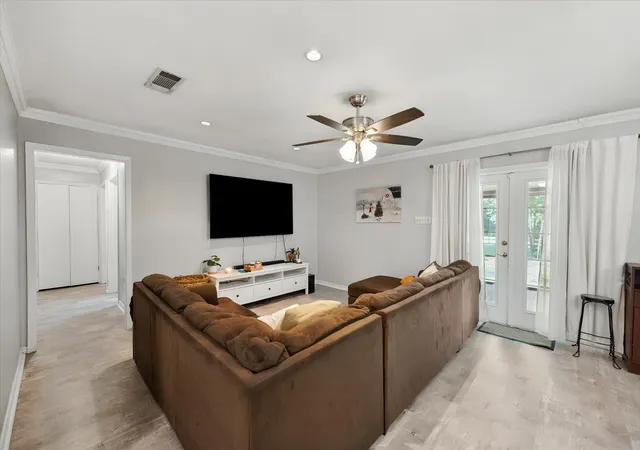 Photo 4 of Single family home for sale at 419 Carol Ave, Corsicana, TX 75110 | MLS# 21350501 | Listing updated on 2026-09-17