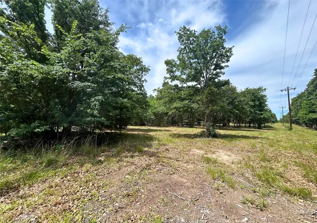 Photo 3 of Land for sale at Lot 3 North Shore Rd, Quinlan, TX 75474 | MLS# 21349256 | Listing updated on 2026-09-09