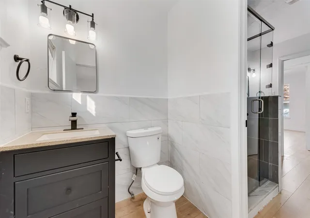 Photo 3 of Single family home for sale at 1105 W White Ave, Mc Kinney, TX 75069 | MLS# 21350728 | Listing updated on 2026-09-13