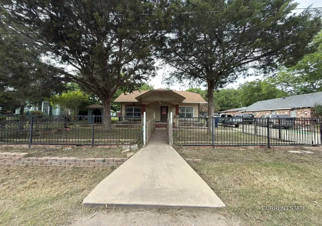 Photo 1 of Single family home for sale at 6942 Walnut St, Frisco, TX 75033 | MLS# 21341972 | Listing updated on 2026-09-07