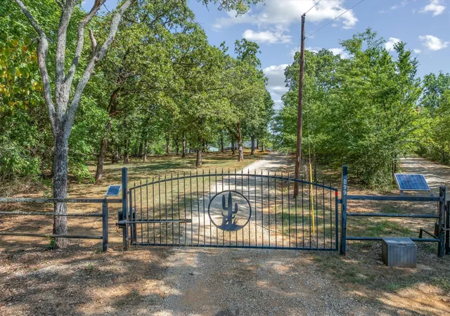Photo 2 of Single family home for sale at 299 Vz, Grand Saline, TX 75140 | MLS# 21350179 | Listing updated on 2026-09-13