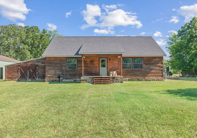 Photo 3 of Single family home for sale at 299 Vz, Grand Saline, TX 75140 | MLS# 21350179 | Listing updated on 2026-09-13