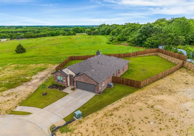 Photo 3 of Single family home for sale at 300 Heritage Grove Rd, Blue Ridge, TX 75424 | MLS# 21348710 | Listing updated on 2026-10-06