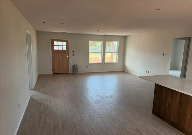 Photo 3 of Sale Pending at 1000 Virgil Ct, Springtown, TX 76082 | MLS# 21351256 | Listing updated on 2026-09-09