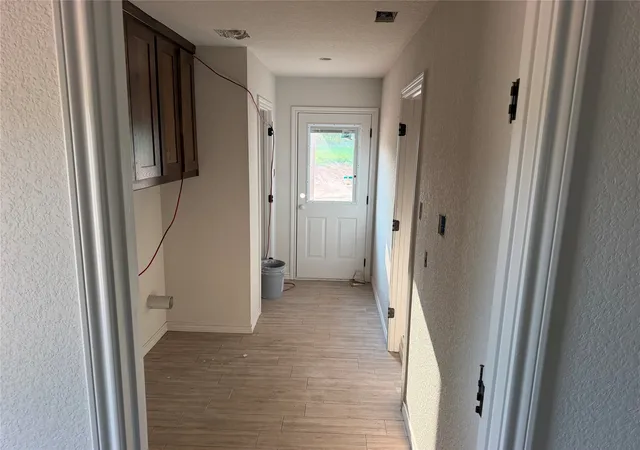 Photo 3 of Sale Pending at 1000 Virgil Ct, Springtown, TX 76082 | MLS# 21351256 | Listing updated on 2026-09-09