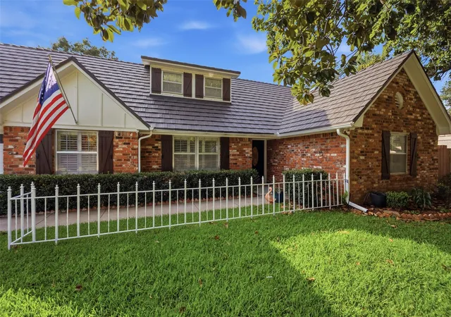 Photo 1 of Single family home for sale at 4705 Comita Ave, Fort Worth, TX 76132 | MLS# 21345846 | Listing updated on 2026-09-13