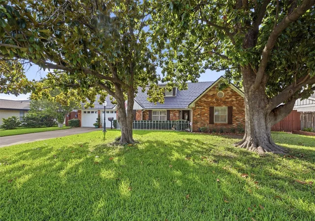 Photo 3 of Single family home for sale at 4705 Comita Ave, Fort Worth, TX 76132 | MLS# 21345846 | Listing updated on 2026-09-13
