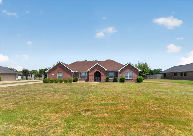 Photo 1 of Sale Pending at 10257 E Rancho Diego Ln, Crowley, TX 76036 | MLS# 21351397 | Listing updated on 2026-09-11