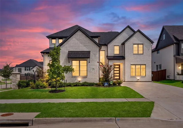 Photo 2 of Single family home for sale at 616 Barcara Ln, Frisco, TX 75033 | MLS# 21351483 | Listing updated on 2026-09-14