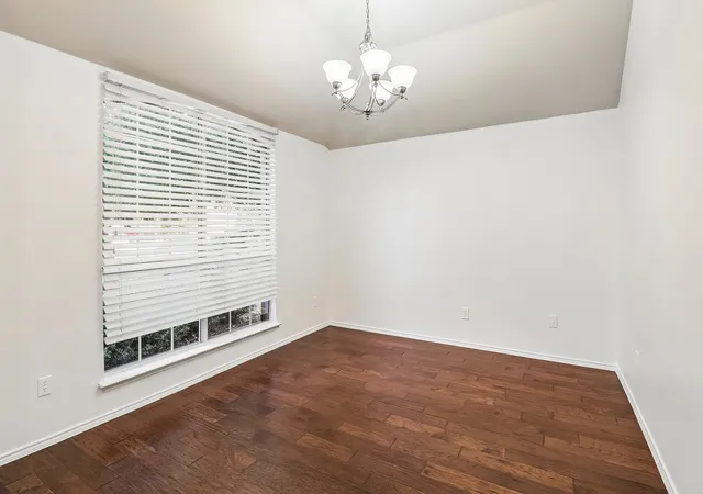 Photo 2 of Single family home for sale at 7717 Decoy Dr, Arlington, TX 76002 | MLS# 21350102 | Listing updated on 2026-09-15