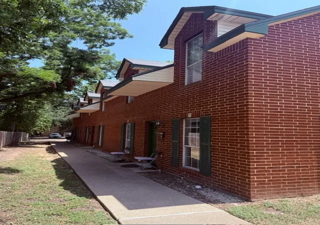 Photo 2 of Multi family home for sale at 1708 S 9th St #A B C, Waco, TX 76706 | MLS# 21350650 | Listing updated on 2026-09-11