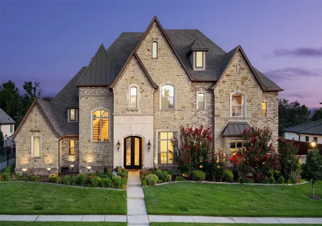 Photo 1 of Sale Pending at 809 Lyndsey Wy, Colleyville, TX 76034 | MLS# 21337340 | Listing updated on 2026-09-08