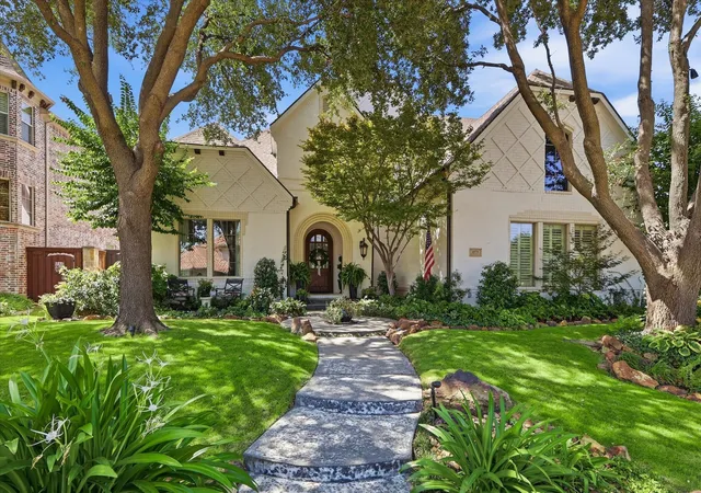 Photo 1 of Single family home for sale at 4579 Princess Caroline Ct, Frisco, TX 75034 | MLS# 21350924 | Listing updated on 2026-09-09