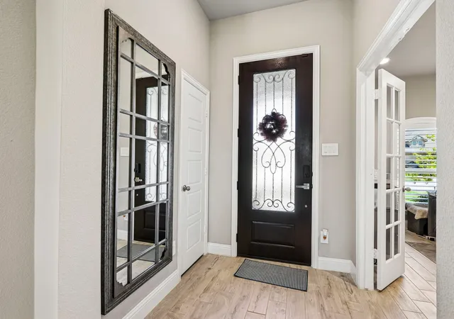 Photo 3 of Single family home for sale at 1077 Fleetwood Dr, Justin, TX 76247 | MLS# 21341107 | Listing updated on 2026-09-08