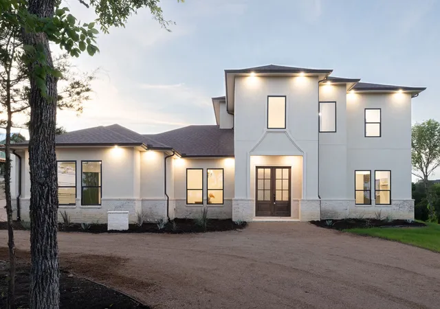 Photo 1 of Single family home for sale at 1078 Preserve St, Weatherford, TX 76085 | MLS# 21351845 | Listing updated on 2026-09-09