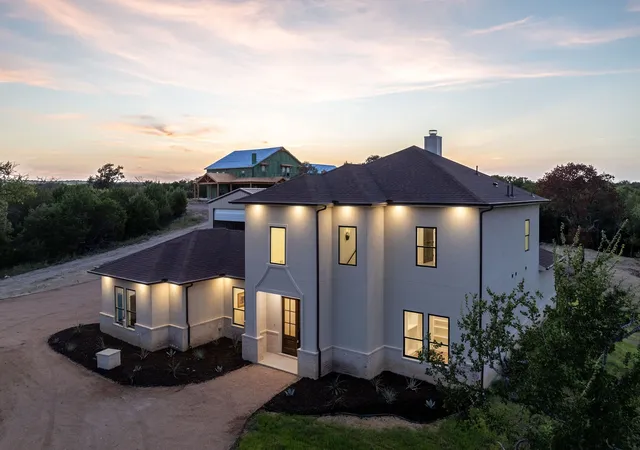Photo 2 of Single family home for sale at 1078 Preserve St, Weatherford, TX 76085 | MLS# 21351845 | Listing updated on 2026-09-09