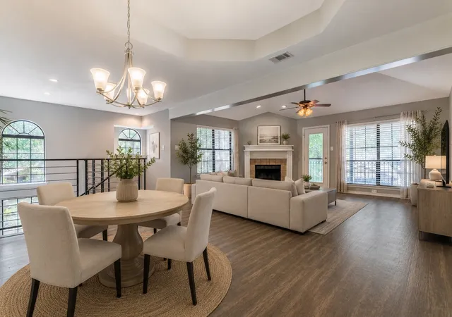 Photo 2 of Single family home for sale at 5919 Volunteer Pl, Rockwall, TX 75032 | MLS# 21351910 | Listing updated on 2026-09-13