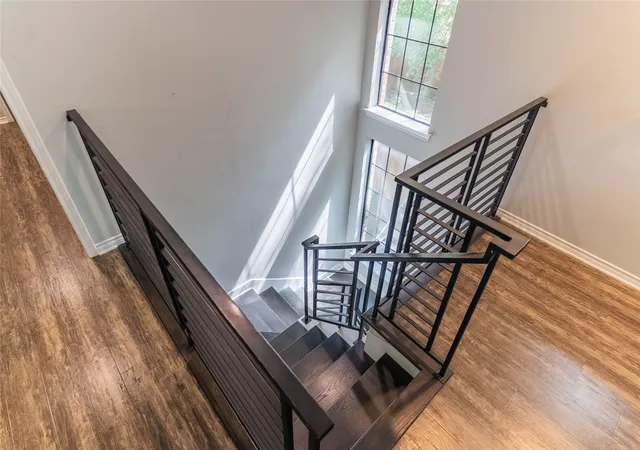 Photo 3 of Single family home for sale at 5919 Volunteer Pl, Rockwall, TX 75032 | MLS# 21351910 | Listing updated on 2026-09-13