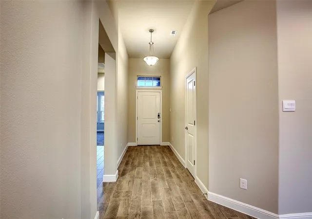 Photo 4 of Single family home for sale at 14533 Caelum Dr, Haslet, TX 76052 | MLS# 21351876 | Listing updated on 2026-09-14