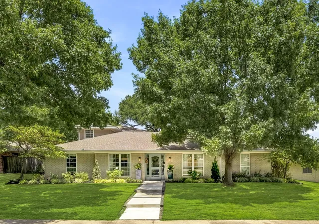 Photo 1 of Single family home for sale at 6347 Chesley Ln, Dallas, TX 75214 | MLS# 21344215 | Listing updated on 2026-09-13