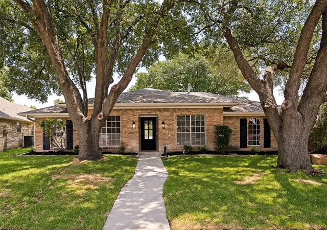 Photo 1 of Single family home for sale at 3402 Carla Dr, Rowlett, TX 75088 | MLS# 21349695 | Listing updated on 2026-10-05