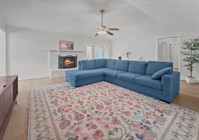 Photo 3 of Sale Pending at 312 Meadowlark Dr, Richardson, TX 75080 | MLS# 21352169 | Listing updated on 2026-09-09
