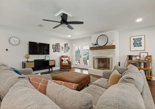 Photo 3 of Single family home for sale at 11925 Brookmeadow Ln, Dallas, TX 75218 | MLS# 21352210 | Listing updated on 2026-09-13