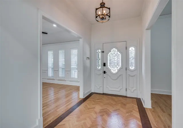 Photo 3 of Single family home for sale at 7018 Deloache, Dallas, TX 75225 | MLS# 21351445 | Listing updated on 2026-09-14