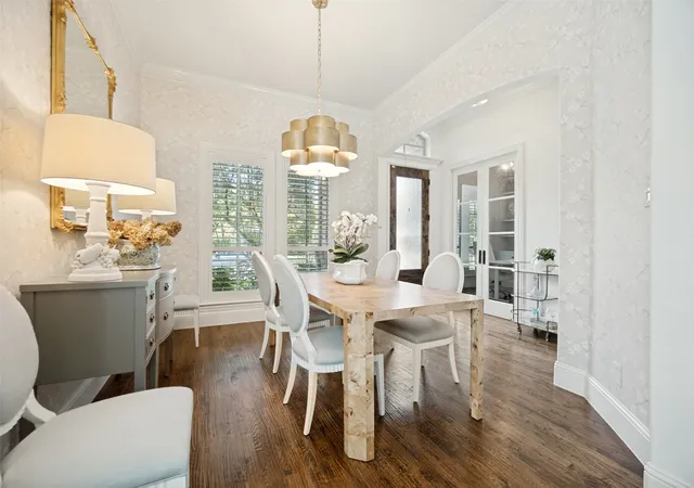 Photo 3 of Single family home for sale at 6405 Del Norte Ln, Dallas, TX 75225 | MLS# 21351814 | Listing updated on 2026-09-13