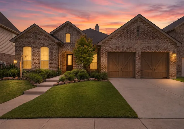 Photo 1 of Single family home for sale at 1113 5th St, Argyle, TX 76226 | MLS# 21351290 | Listing updated on 2026-09-13