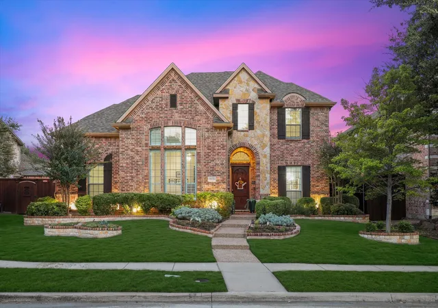 Photo 1 of Sale Pending at 9878 Ranchero Dr, Frisco, TX 75033 | MLS# 21341814 | Listing updated on 2026-09-08