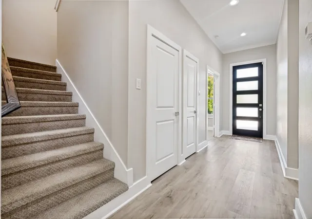 Photo 3 of Single family home for sale at 1114 E Woodin Blvd, Dallas, TX 75216 | MLS# 21352554 | Listing updated on 2026-09-30