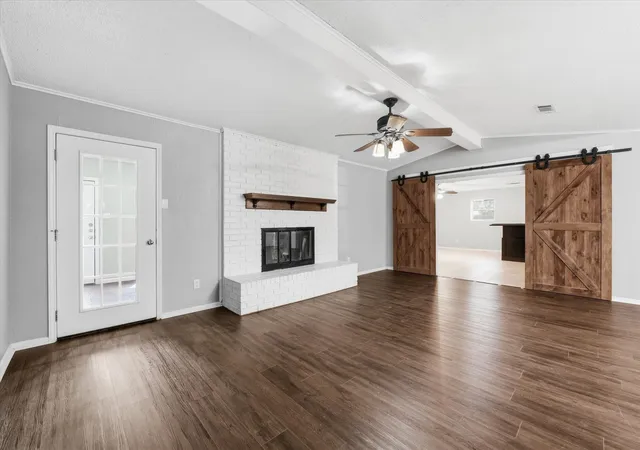 Photo 2 of Single family home for sale at 140 Towne West Dr, Lorena, TX 76655 | MLS# 21351891 | Listing updated on 2026-10-22