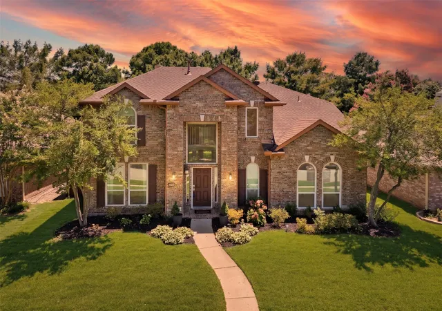 Photo 1 of Single family home for sale at 10613 Memphis Dr, Frisco, TX 75035 | MLS# 21352612 | Listing updated on 2026-09-29