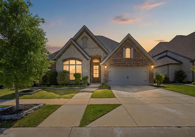 Photo 1 of Single family home for sale at 1617 Cygnet Ln, Van Alstyne, TX 75495 | MLS# 21352164 | Listing updated on 2026-09-12