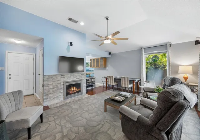 Photo 3 of Single family home for sale at 563 Lee Dr, Coppell, TX 75019 | MLS# 21348311 | Listing updated on 2026-09-07