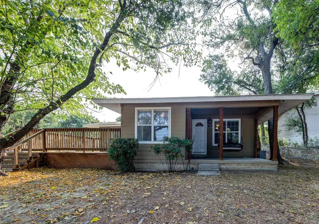 Photo 1 of Sale Pending at 259 Duck St, Bridgeport, TX 76426 | MLS# 21352511 | Listing updated on 2026-09-08