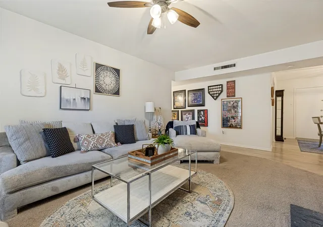 Listing Photo 4 - Condo for sale in building located at 10536 Stone Cyn Rd, Dallas, TX 75230 - Unit #119