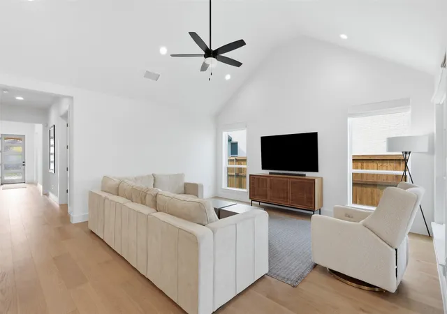 Photo 3 of Single family home for sale at 3320 Lacebark Ln, Celina, TX 75009 | MLS# 21340759 | Listing updated on 2026-09-12