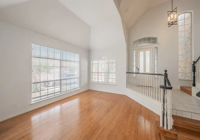 Photo 3 of Single family home for sale at 10503 Waters Dr, Irving, TX 75063 | MLS# 21351377 | Listing updated on 2026-10-07