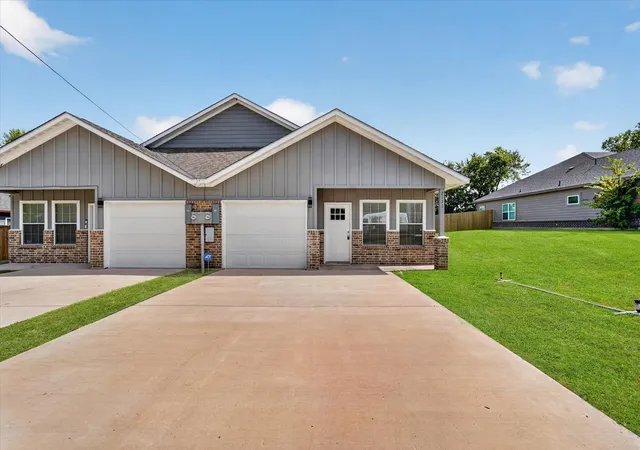 Photo 3 of Multi family home for sale at 2109 Church St, Greenville, TX 75401 | MLS# 21348000 | Listing updated on 2026-09-09