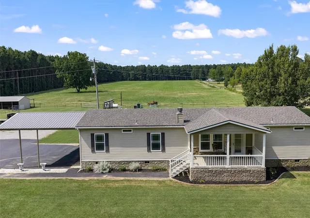 Photo 1 of Manufactured home for sale at 1420 Dement Rd, Doyline, LA 71023 | MLS# 21352936 | Listing updated on 2026-09-09