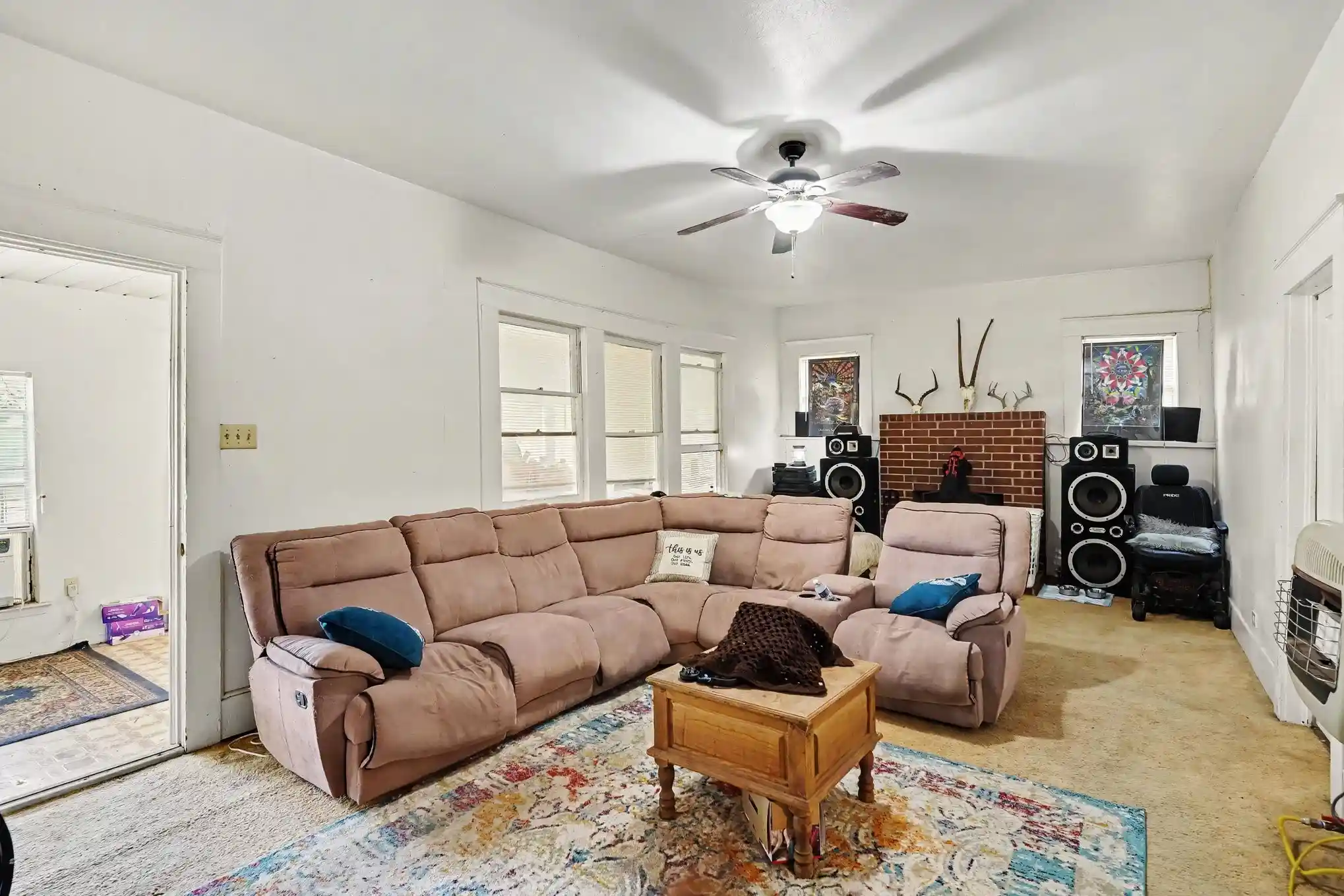 Photo 1 of Sale Pending at 506 Woodard Ave, Cleburne, TX 76033 | MLS# 21352953 | Listing updated on 2026-10-28