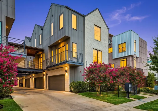 Photo 1 of Sale Pending at 5707 Lindell Ave #202, Dallas, TX 75206 | MLS# 21344670 | Listing updated on 2026-09-11