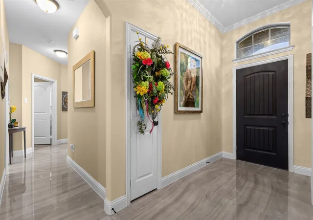 Photo 3 of Single family home for sale at 205 Melody Wy, Red Oak, TX 75154 | MLS# 21350496 | Listing updated on 2026-09-14