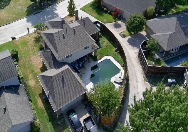 Photo 3 of Single family home for sale at 4307 Quail Holw Rd, Dallas, TX 75287 | MLS# 21353058 | Listing updated on 2026-09-20