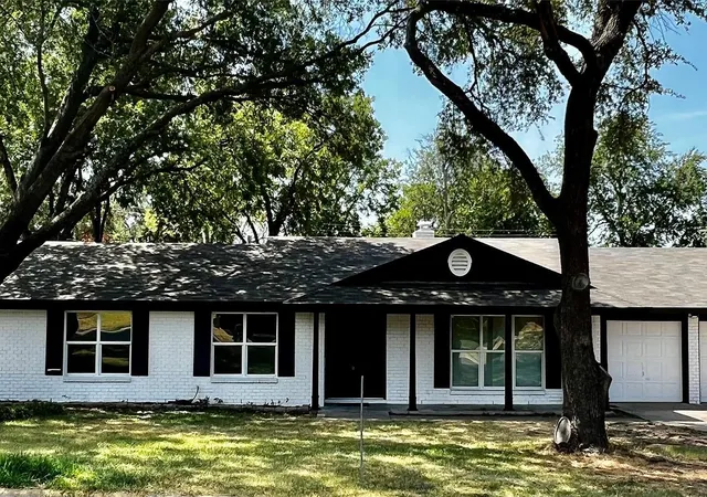 Photo 1 of Single family home for sale at 8117 Rush St, Benbrook, TX 76116 | MLS# 21353200 | Listing updated on 2026-09-14