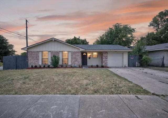 Photo 2 of Single family home for sale at 3250 Pacesetter Dr, Dallas, TX 75241 | MLS# 21351372 | Listing updated on 2026-09-10