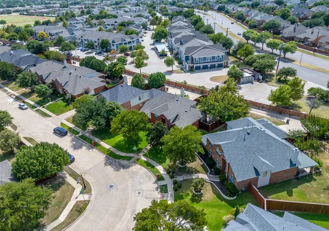 Photo 3 of Single family home for sale at 9405 Meyers Canyon Dr, Plano, TX 75025 | MLS# 21352293 | Listing updated on 2026-09-10